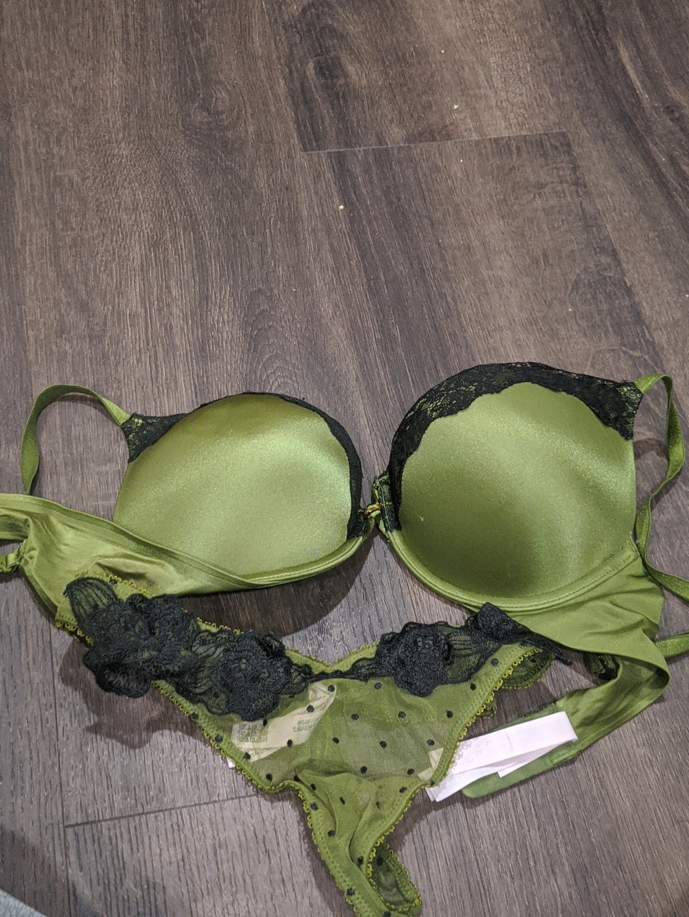 Victoria's Secret Olive Green Satin Push-Up Bra & Lace Trim Thong